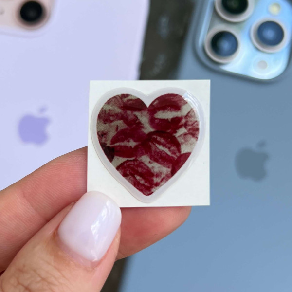 3D sticker "Heart in kisses"