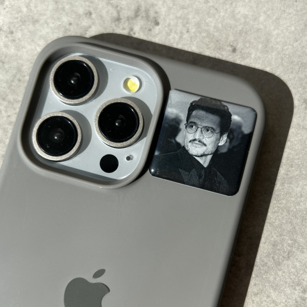 3D sticker "Pedro Pascal in glasses"