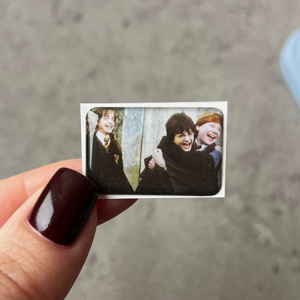 3D sticker “Happy Harry, Hermione and Ron, size 3×2 cm”