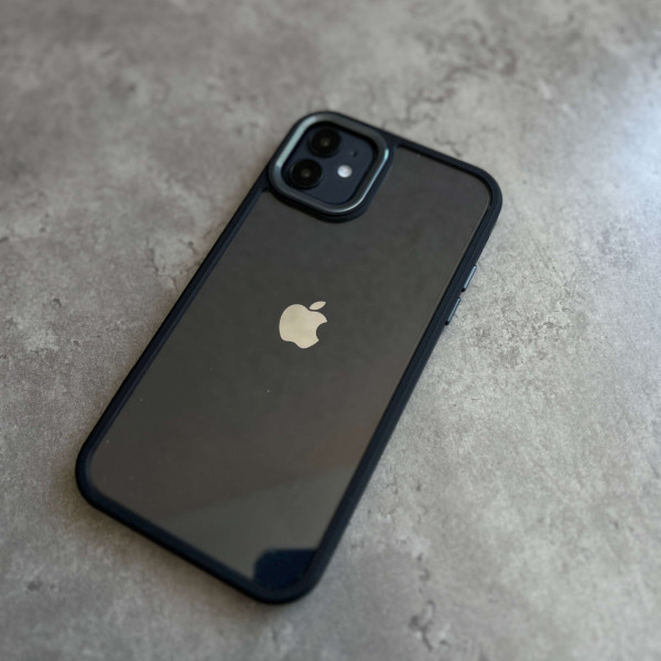 Прозорий протиударний чохол з чорними бортиками для iPhone 11